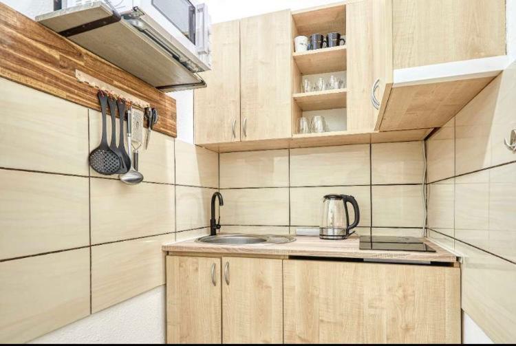 Lovely Airbnb Near Schoenbrunn Διαμέρισμα Βιέννη Εξωτερικό φωτογραφία