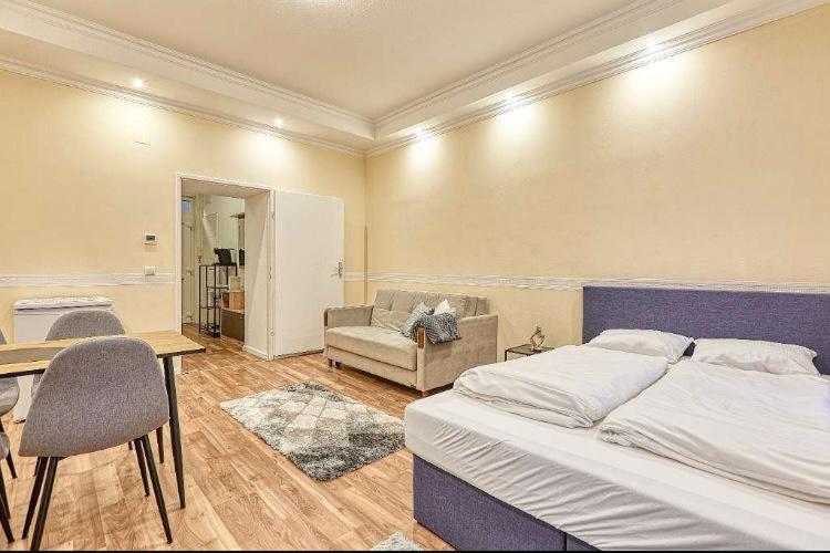 Lovely Airbnb Near Schoenbrunn Διαμέρισμα Βιέννη Εξωτερικό φωτογραφία